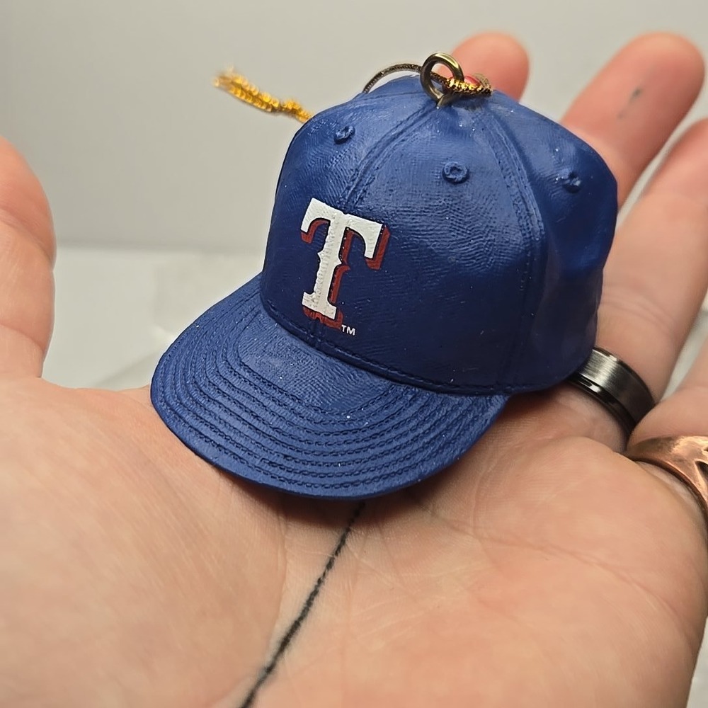 Texas Rangers‎ MLB Baseball Cap Ornament Memory Company Blue Hat 2x3 Inch w Box